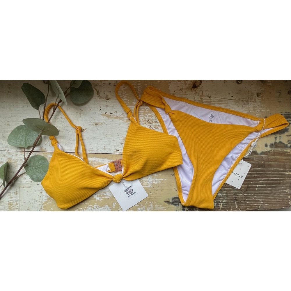 NWT Hello Molly ‘Hermosa’ Swim Set
